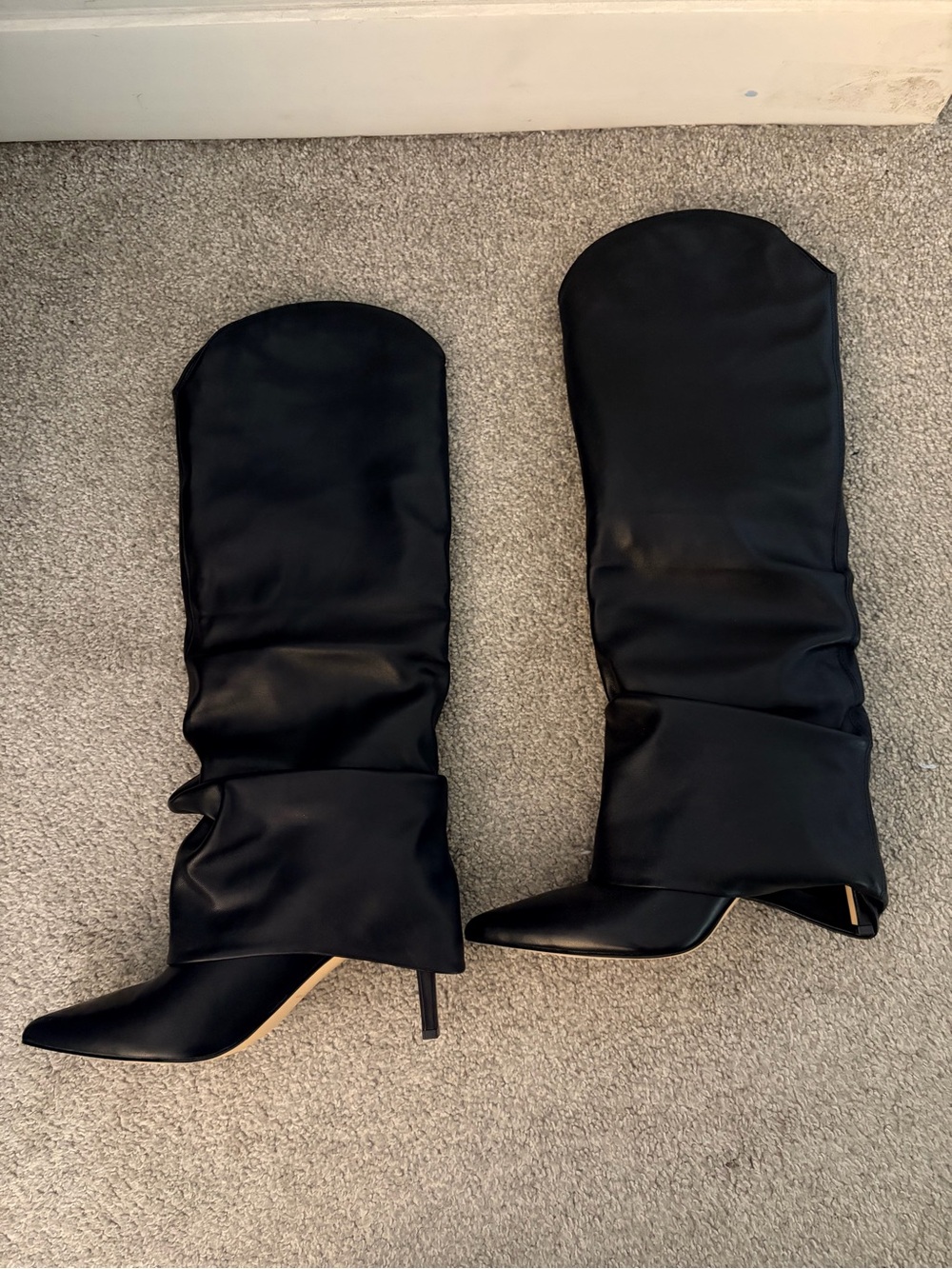 Marc Fisher LTD Black Leather Slouchy Knee High Pointed Toe Boots 8M